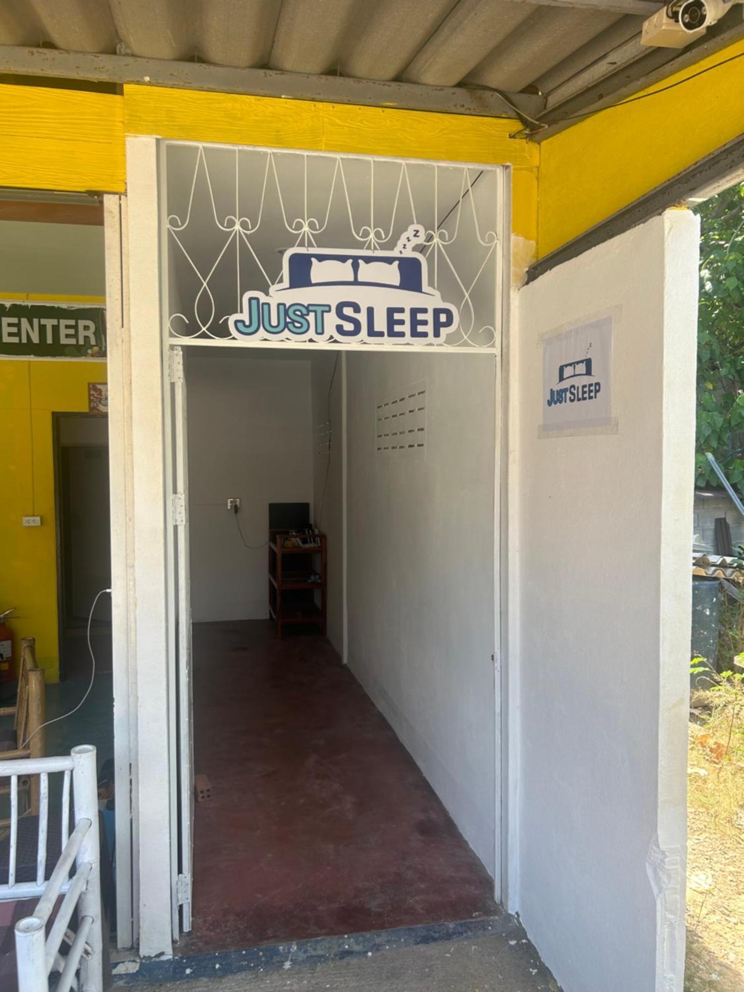 Just Sleep Hotel เกาะลันตา ภายนอก รูปภาพ